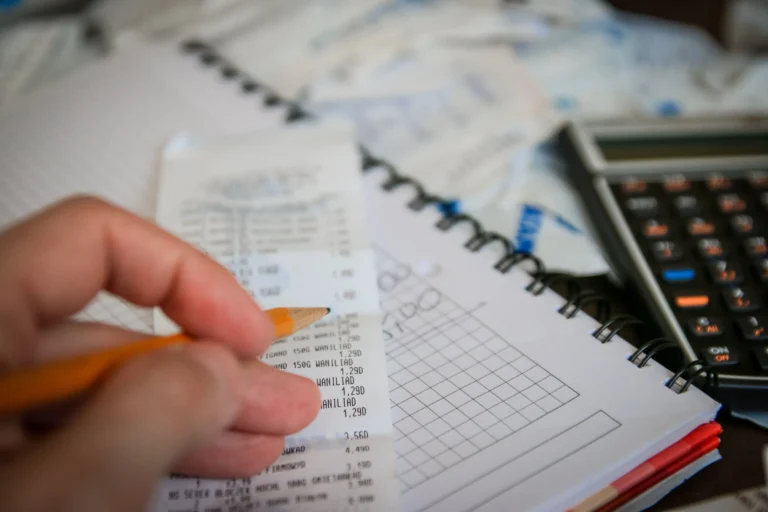 Ways to Save Money on Travel